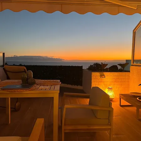 Casa Oceanico Gigantes Ocean View - Renovated 2025 アパート *